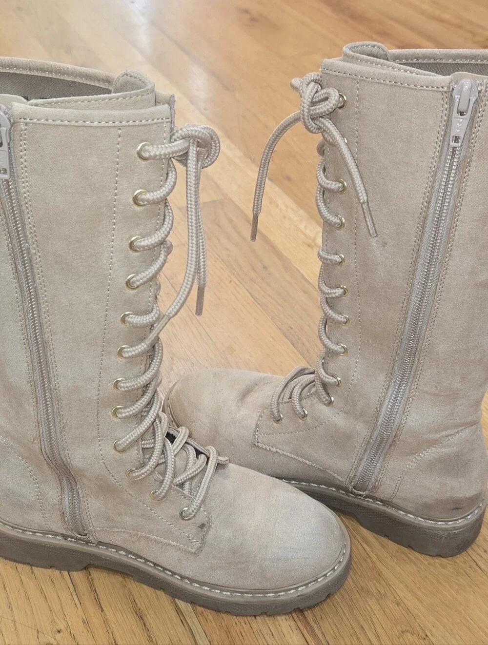 Girls Lace-Up Combat Boots in Light Tan/ Beige